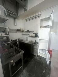 Kap (D21), Retail #601327881